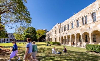 Students walking through UQ's Great Court at the St Lucia campus.